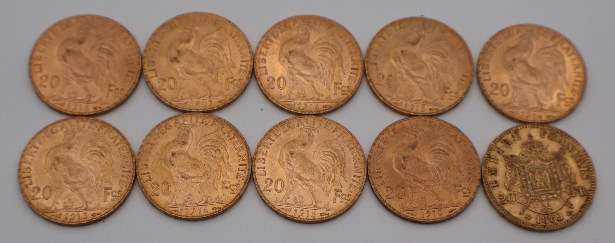 MONNAIES, OR ET BIJOUX
