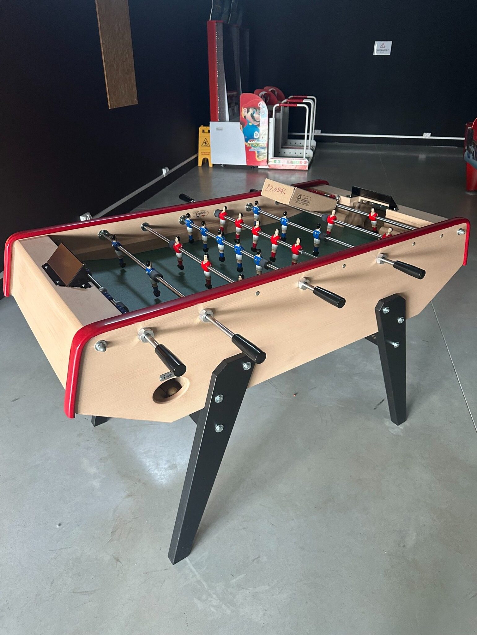 Matériel de motoculture, jeux et mobilier de bar suite liquidations judiciaires